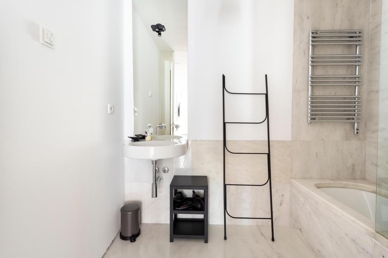 Altido Stylish 5Br Apt With Big Terrace In Principe Real Lisboa Екстериор снимка